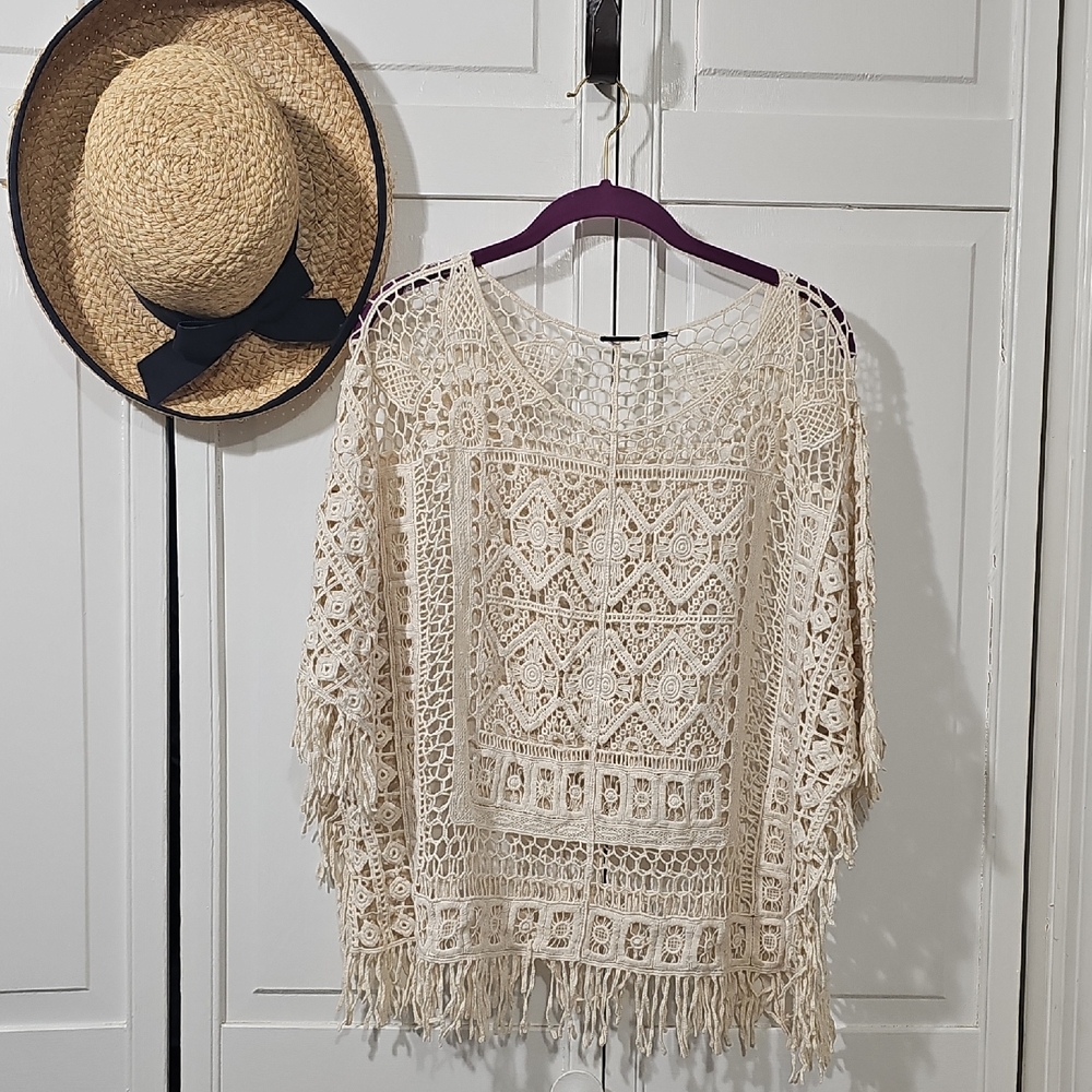 Source Unknown Cream Crochet Top